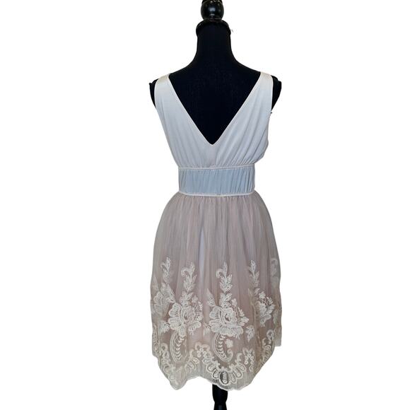 Pink Ballerina Dress LARGE Embroidered Tulle Skirt Fit Flare Romantic Fairy - Picture 4 of 5